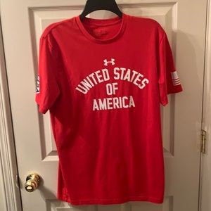 Under Armour T-shirt